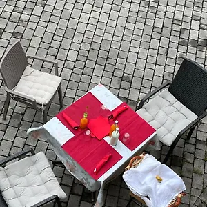 Il Portico Del Conte Couette-café